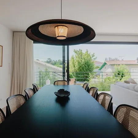 Cordouan Avec Piscine En Bord De *