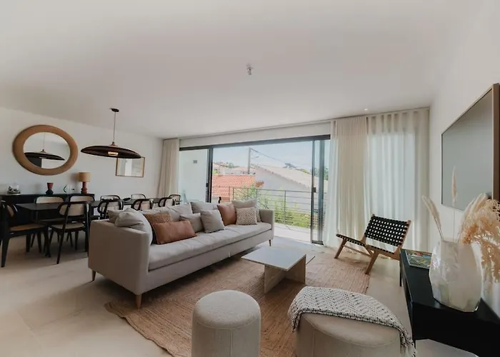 Cordouan Avec Piscine En Bord De 鲁瓦扬